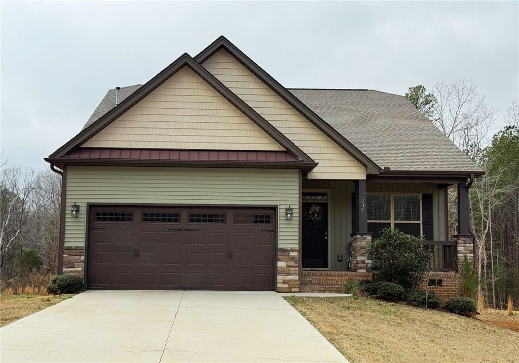 131 Estateside Drive, Anderson, SC 29621