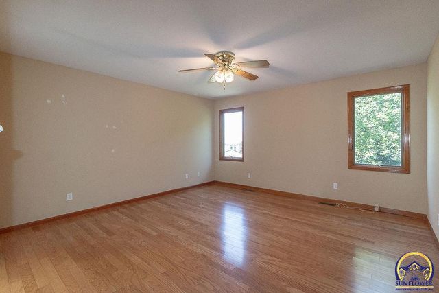 2829 SW Blue Stem DR, Topeka, KS 66614