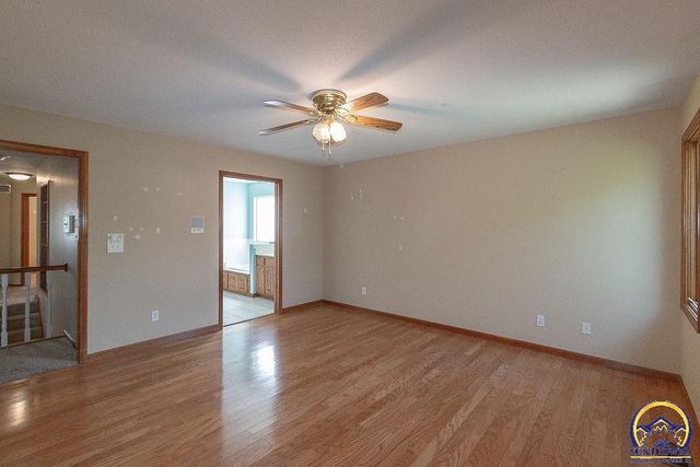 2829 SW Blue Stem DR, Topeka, KS 66614