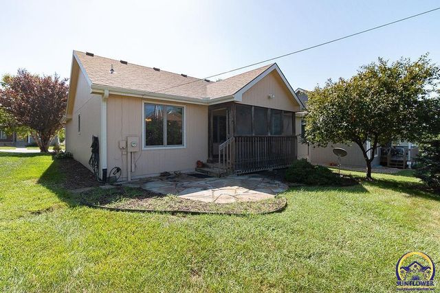 2829 SW Blue Stem DR, Topeka, KS 66614