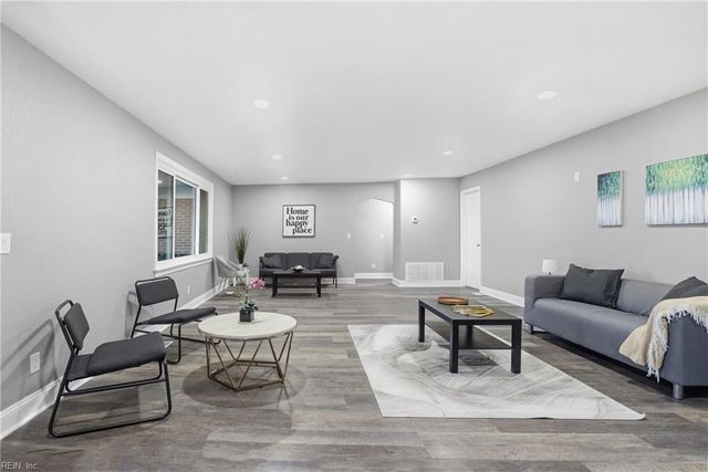 5565 Bennetts Pasture RD, Suffolk, VA 23435