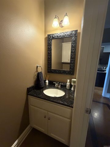 4800 Peterson Cove, Conway, AR 72034