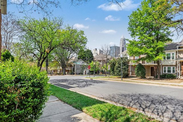 703 E 8th Street, Charlotte, NC 28202