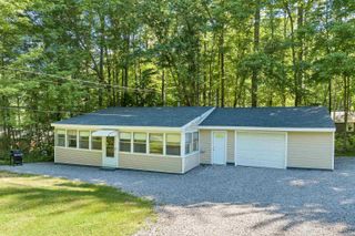 21 Canoe Lane, Gilmanton, NH 03237