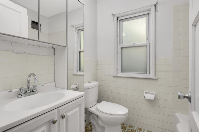 4405 33rd Avenue S, Minneapolis, MN 55406