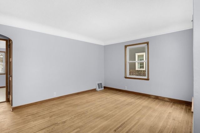 4405 33rd Avenue S, Minneapolis, MN 55406