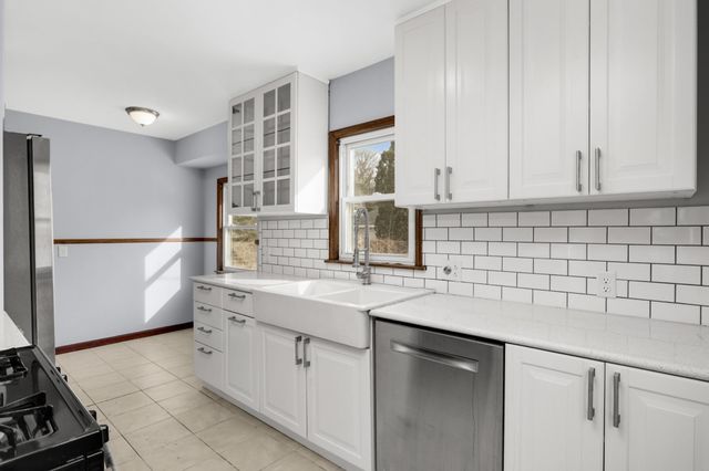 4405 33rd Avenue S, Minneapolis, MN 55406