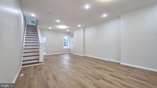 1735 ROBERTS AVE, Hamilton, NJ 08609