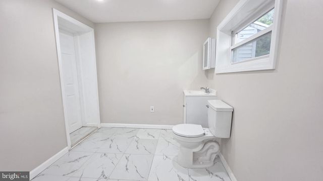 1735 ROBERTS AVE, Hamilton, NJ 08609