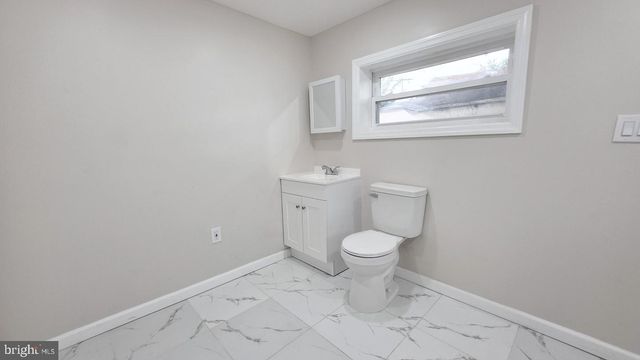 1735 ROBERTS AVE, Hamilton, NJ 08609