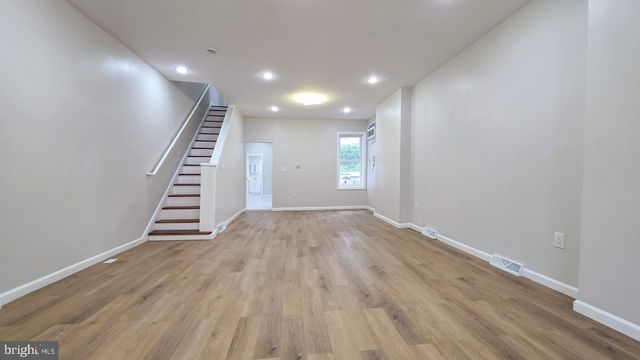 1735 ROBERTS AVE, Hamilton, NJ 08609