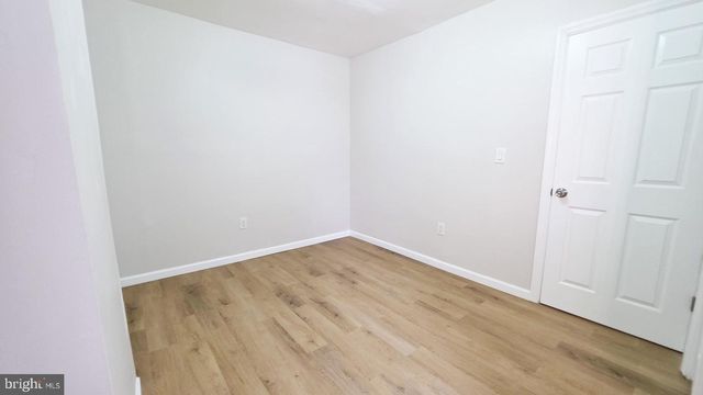 1735 ROBERTS AVE, Hamilton, NJ 08609