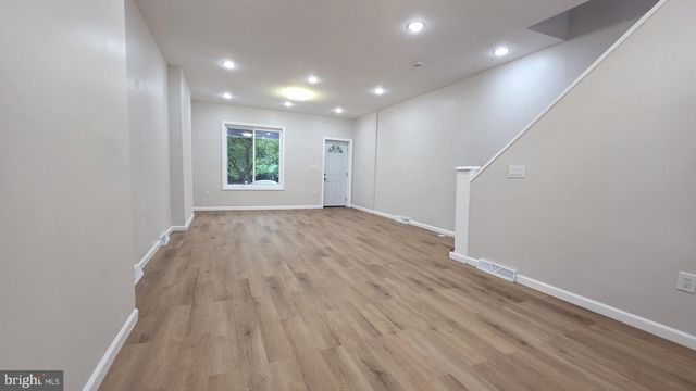 1735 ROBERTS AVE, Hamilton, NJ 08609