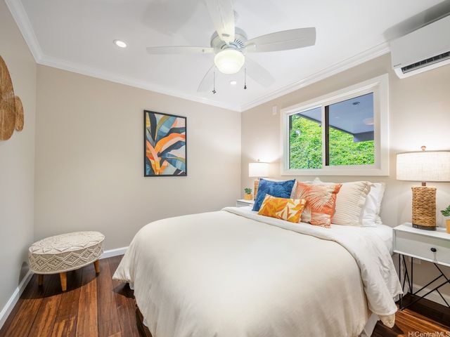 1002 Lunaai Street, Kailua, HI 96734