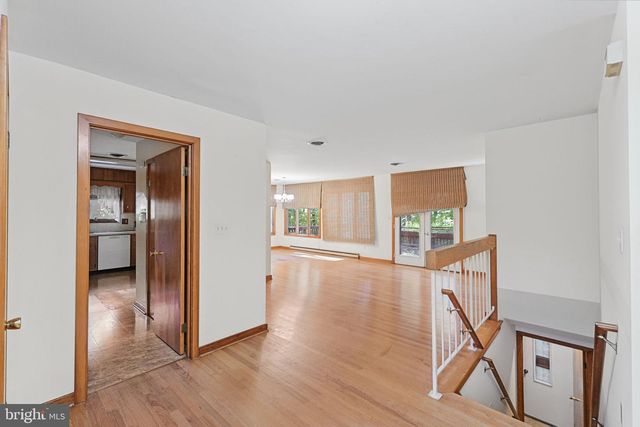 8810 EMORY GROVE RD, Gaithersburg, MD 20877
