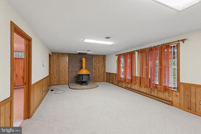 8810 EMORY GROVE RD, Gaithersburg, MD 20877