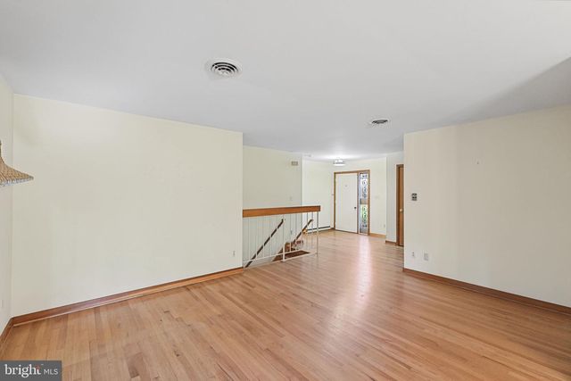 8810 EMORY GROVE RD, Gaithersburg, MD 20877