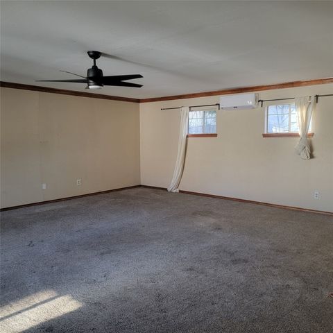 516 Clover Lane, Garland, TX 75043