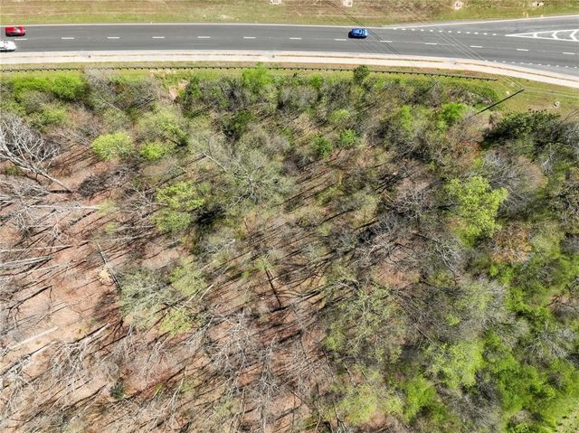 3800 winder hwy, Oakwood, GA 30542