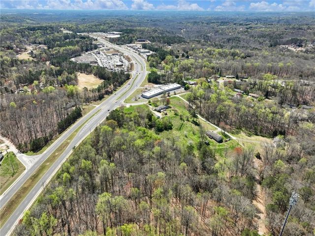 3800 winder hwy, Oakwood, GA 30542