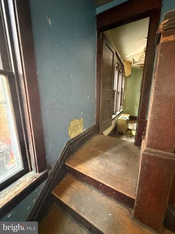2638 LEXINGTON ST, Harrisburg, PA 17110