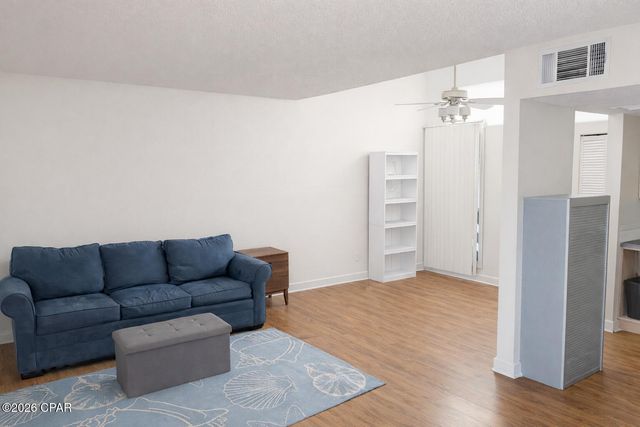 101 Old Ferry Road 4C, Shalimar, FL 32579