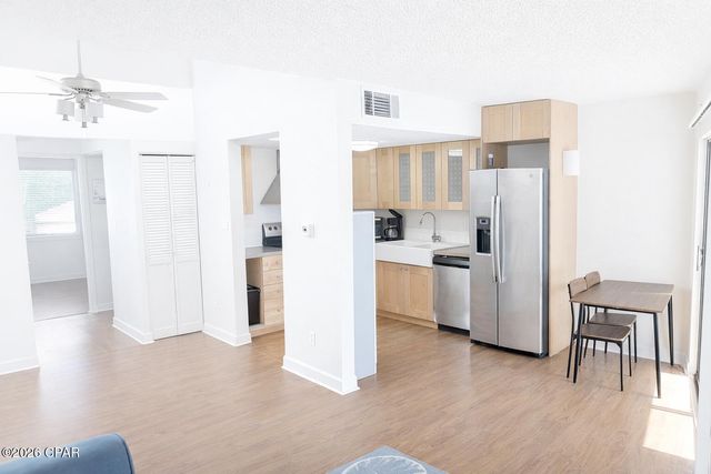 101 Old Ferry Road 4C, Shalimar, FL 32579