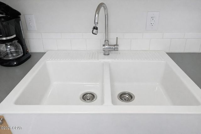 101 Old Ferry Road 4C, Shalimar, FL 32579