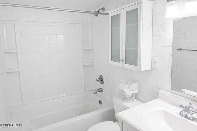 101 Old Ferry Road 4C, Shalimar, FL 32579