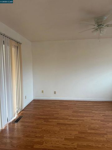 300 Concord St, Vallejo, CA 94591