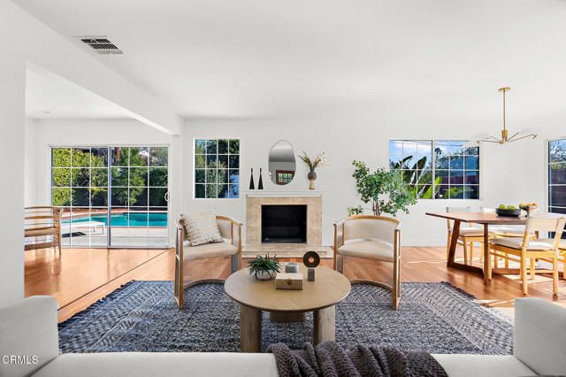 1010 Pepperhill Road, Pasadena, CA 91107