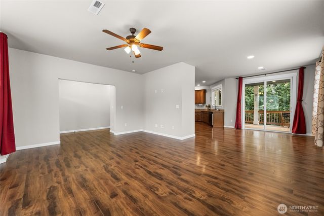 580 Eatonville Highway W, Eatonville, WA 98328