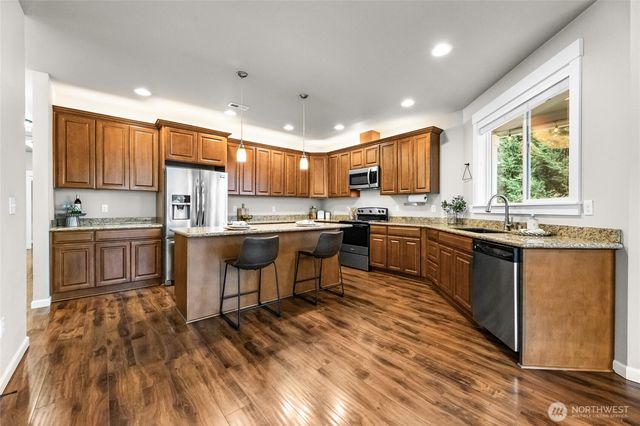 580 Eatonville Highway W, Eatonville, WA 98328