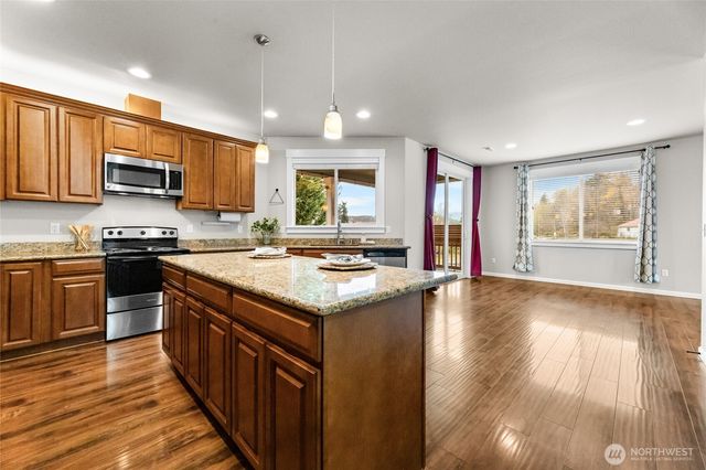 580 Eatonville Highway W, Eatonville, WA 98328