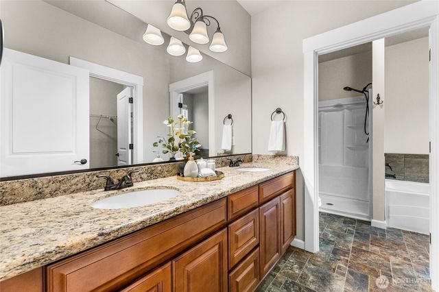 580 Eatonville Highway W, Eatonville, WA 98328