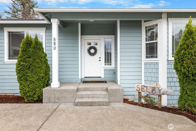 580 Eatonville Highway W, Eatonville, WA 98328