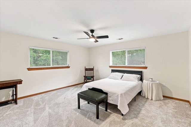4025 Lake Oaks Circle, Fort Worth, TX 76108