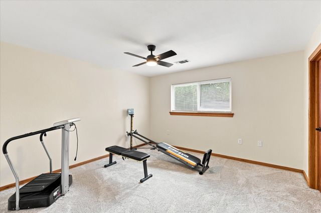 4025 Lake Oaks Circle, Fort Worth, TX 76108