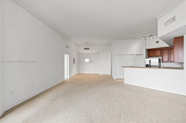 3001 NE 185th St 716, Aventura, FL 33180