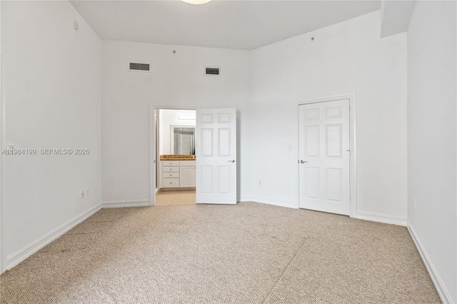 3001 NE 185th St 716, Aventura, FL 33180