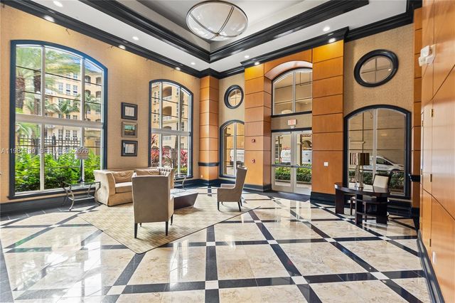 3001 NE 185th St 716, Aventura, FL 33180