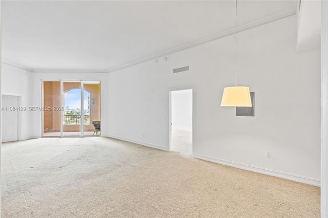 3001 NE 185th St 716, Aventura, FL 33180