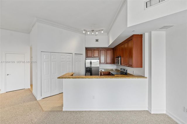 3001 NE 185th St 716, Aventura, FL 33180