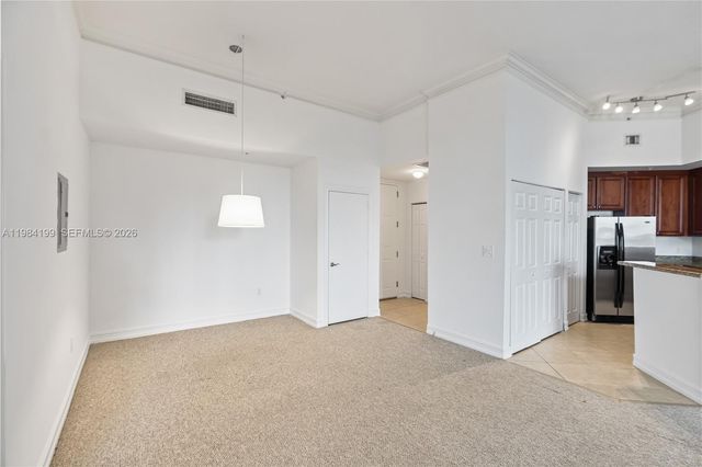 3001 NE 185th St 716, Aventura, FL 33180