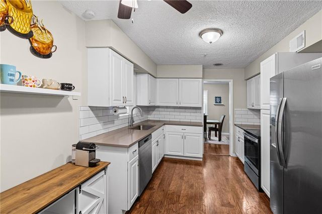 10602 E 79TH Terrace, Raytown, MO 64138