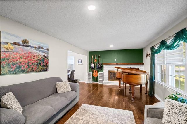 10602 E 79TH Terrace, Raytown, MO 64138