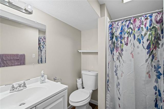 10602 E 79TH Terrace, Raytown, MO 64138