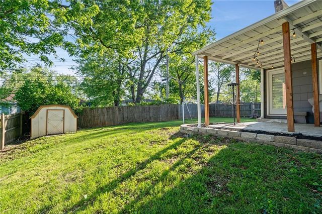10602 E 79TH Terrace, Raytown, MO 64138