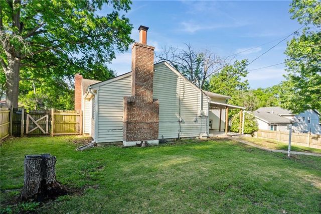10602 E 79TH Terrace, Raytown, MO 64138