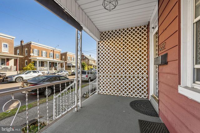 622 RHOADS AVE, Boyertown, PA 19512